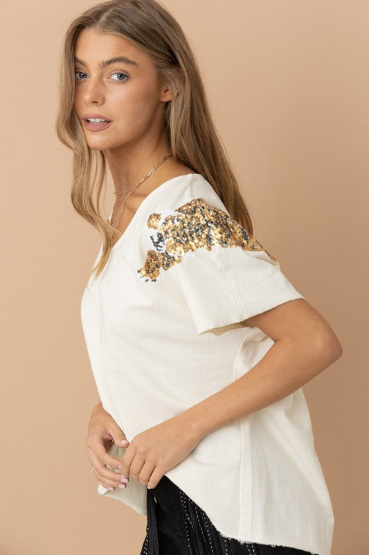 Tiger Sequin Patch T Shirt - Hey Hunni LLC