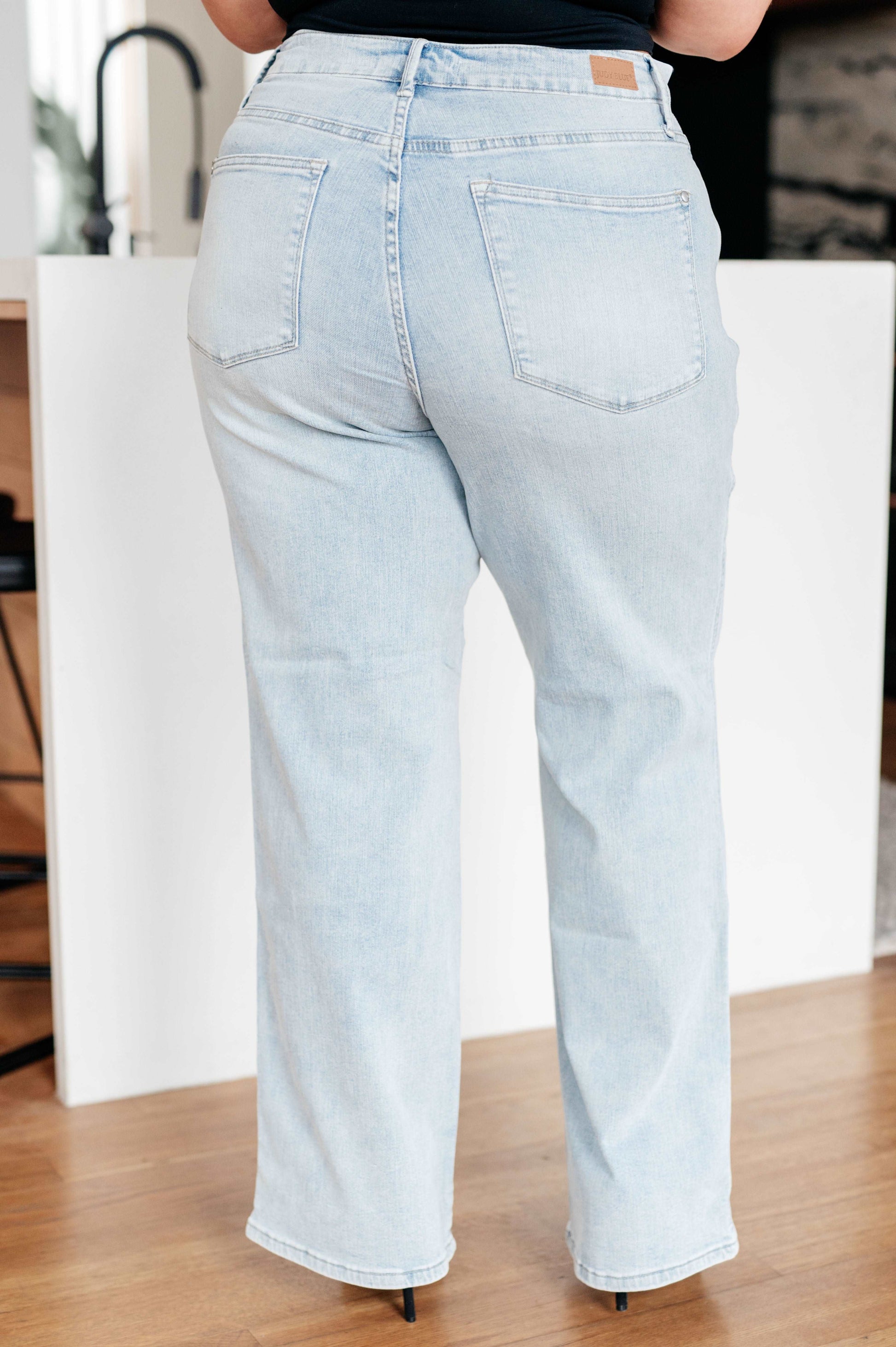 Brooke High Rise Control Top Vintage Wash Straight Jeans - Hey Hunni LLC