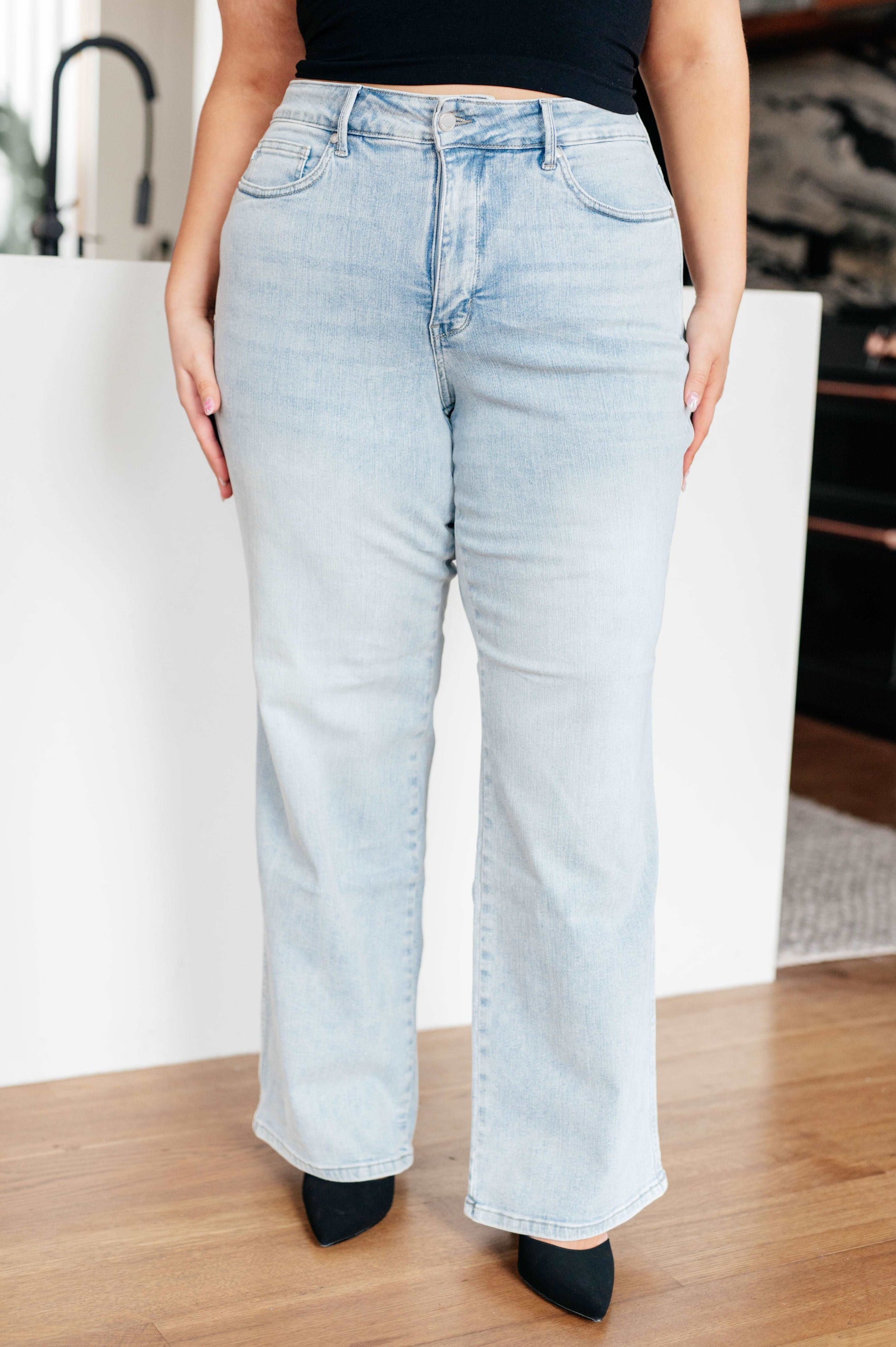 Brooke High Rise Control Top Vintage Wash Straight Jeans - Hey Hunni LLC