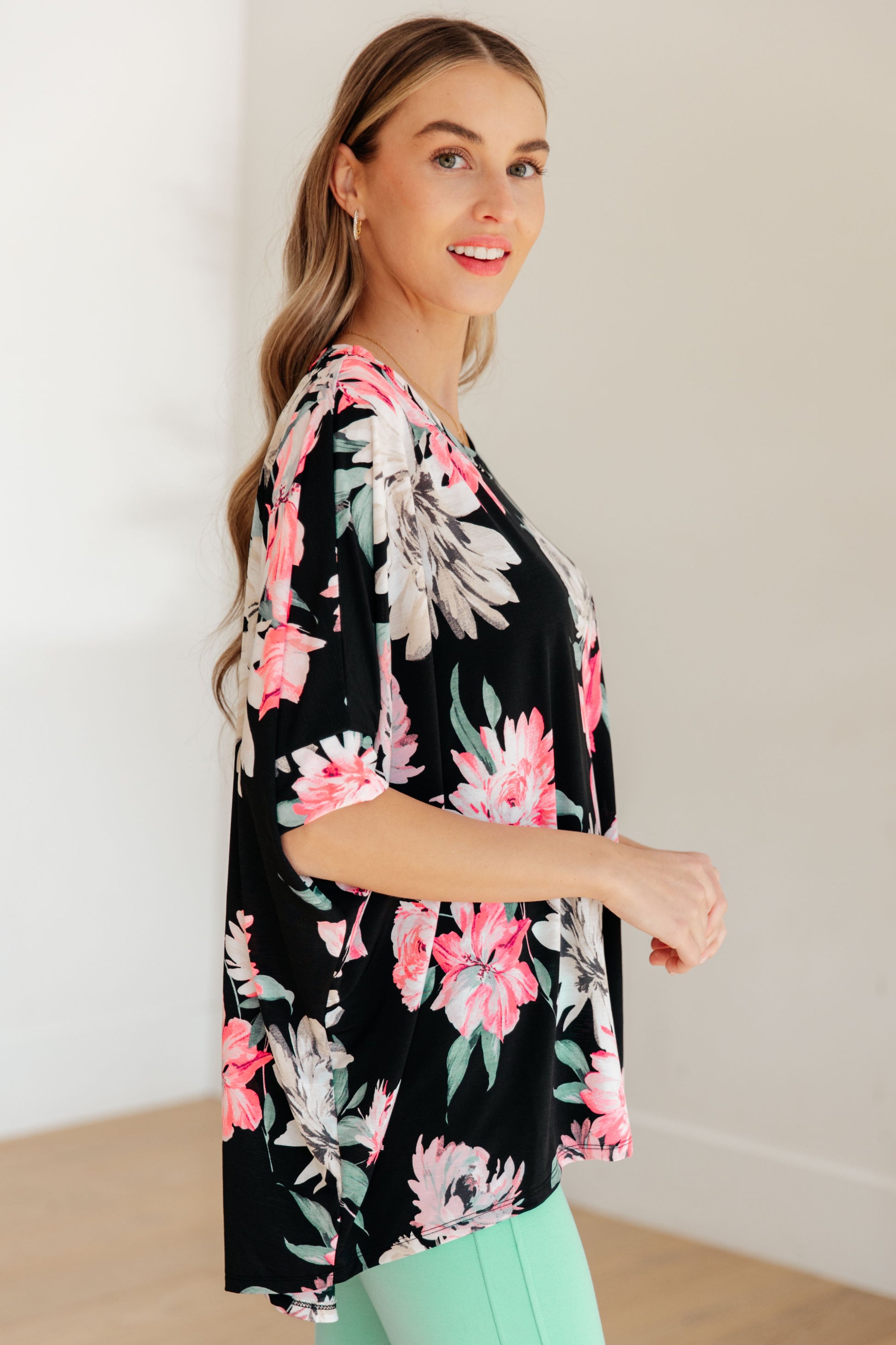 Essential Blouse in Black Floral - Hey Hunni LLC