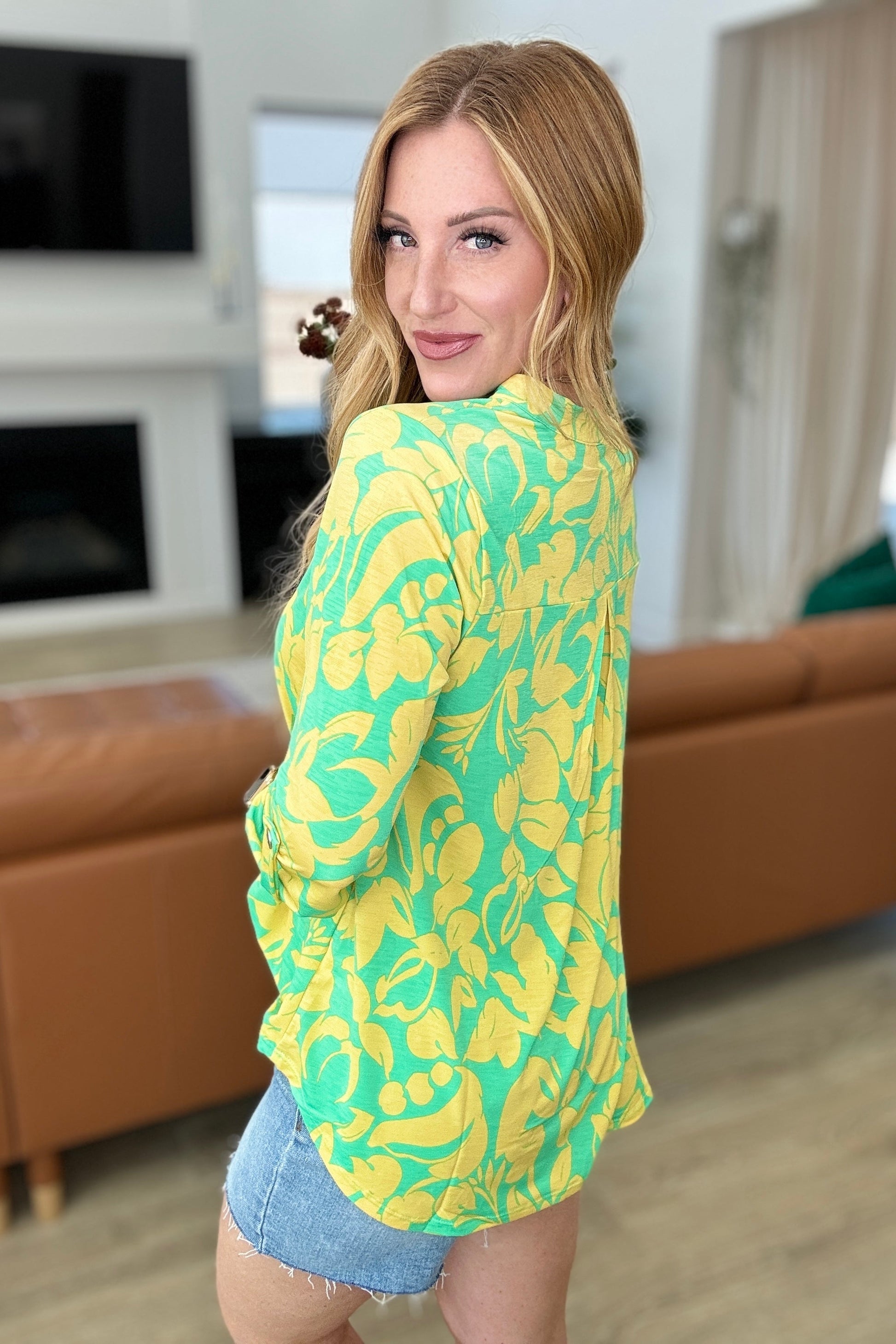 Lizzy Top in Kelly Green and Yellow Floral - Hey Hunni LLC