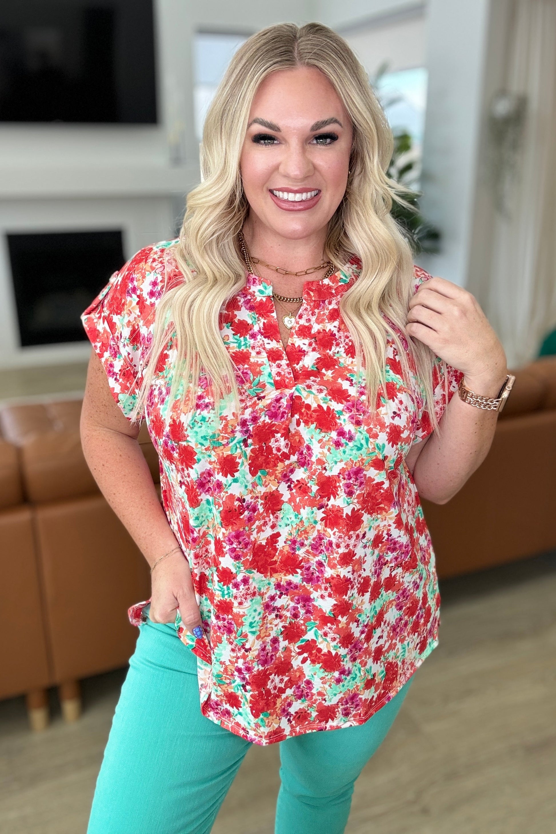 Lizzy Cap Sleeve Top in Ivory and Coral Floral - Hey Hunni LLC