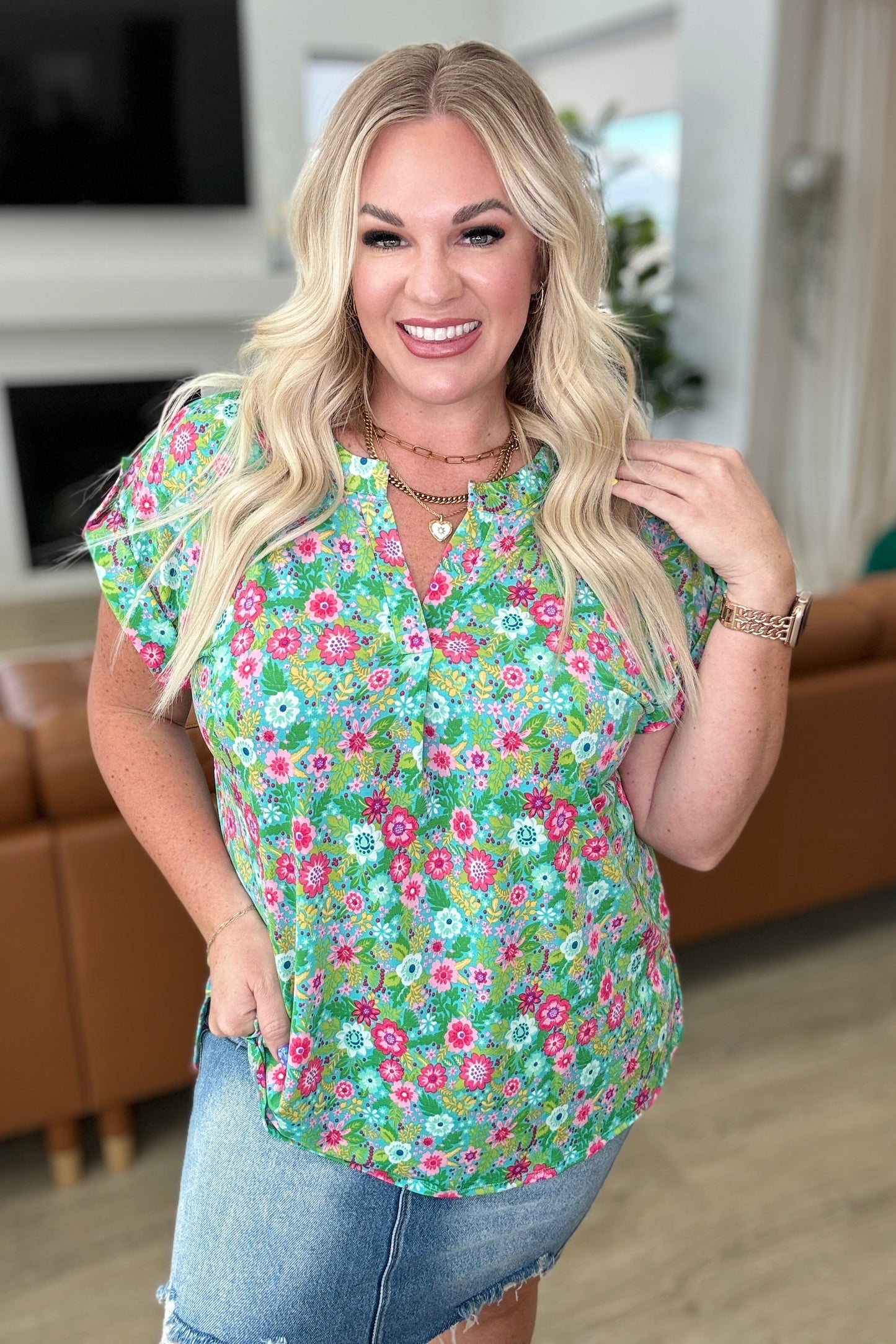 Lizzy Cap Sleeve Top in Emerald Spring Floral - Hey Hunni LLC