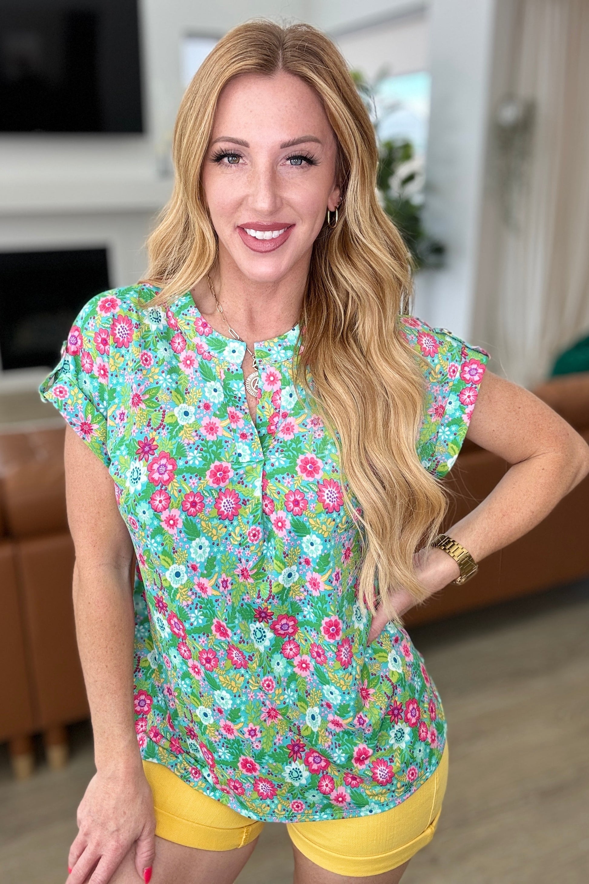 Lizzy Cap Sleeve Top in Emerald Spring Floral - Hey Hunni LLC