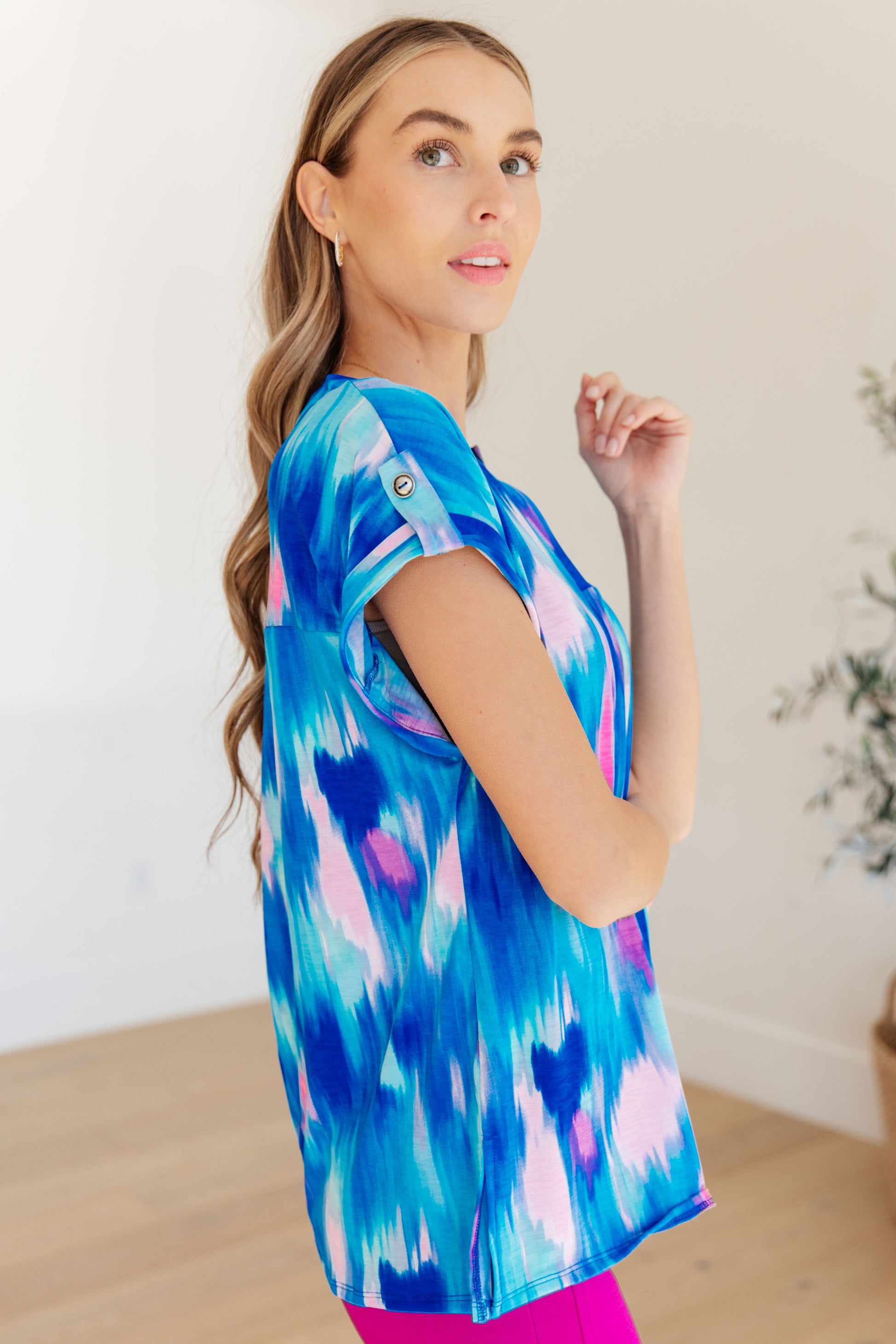 Lizzy Cap Sleeve Top in Royal Brush Strokes - Hey Hunni LLC