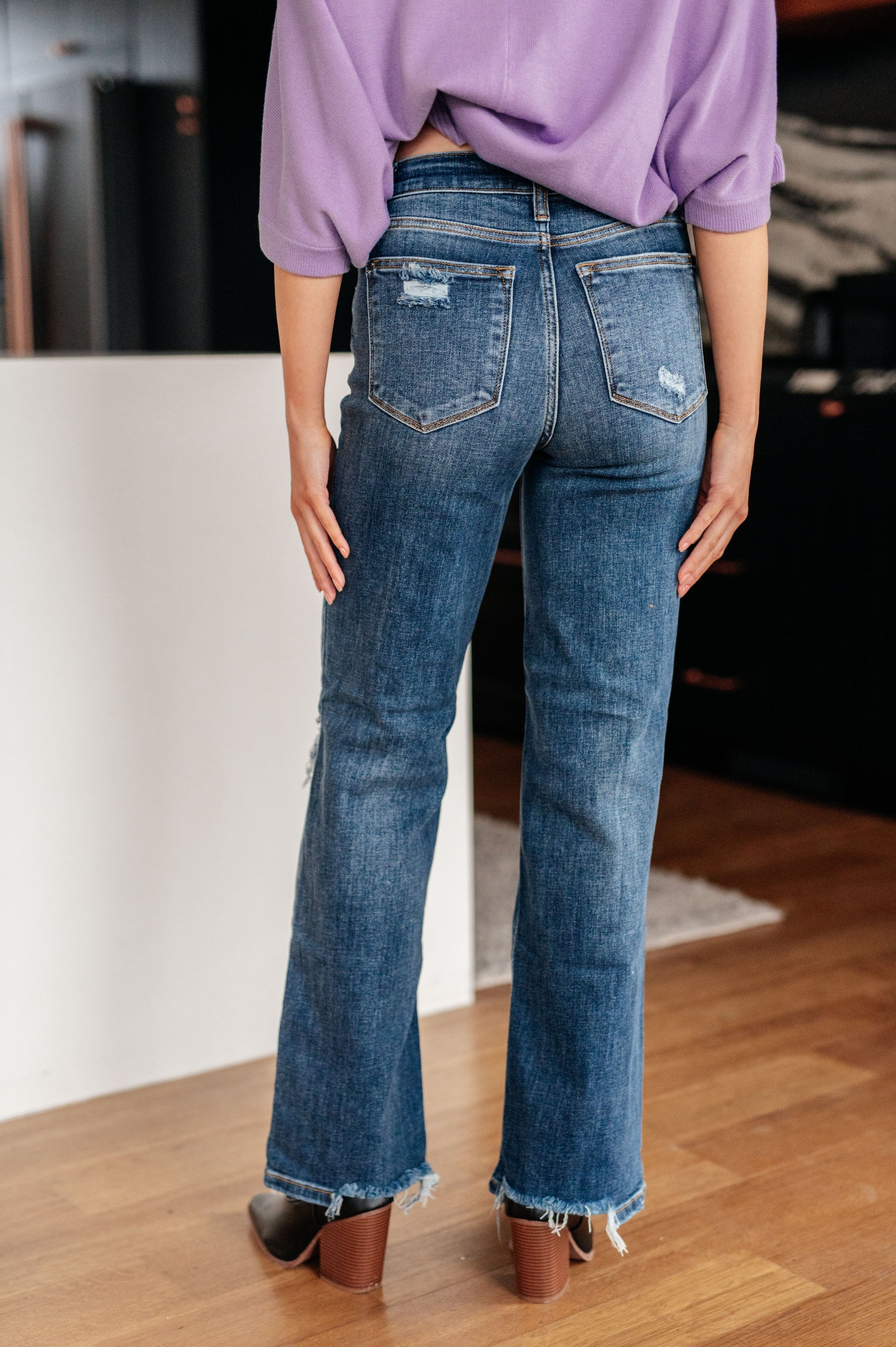 Rose High Rise 90's Straight Jeans in Dark Wash - Hey Hunni LLC