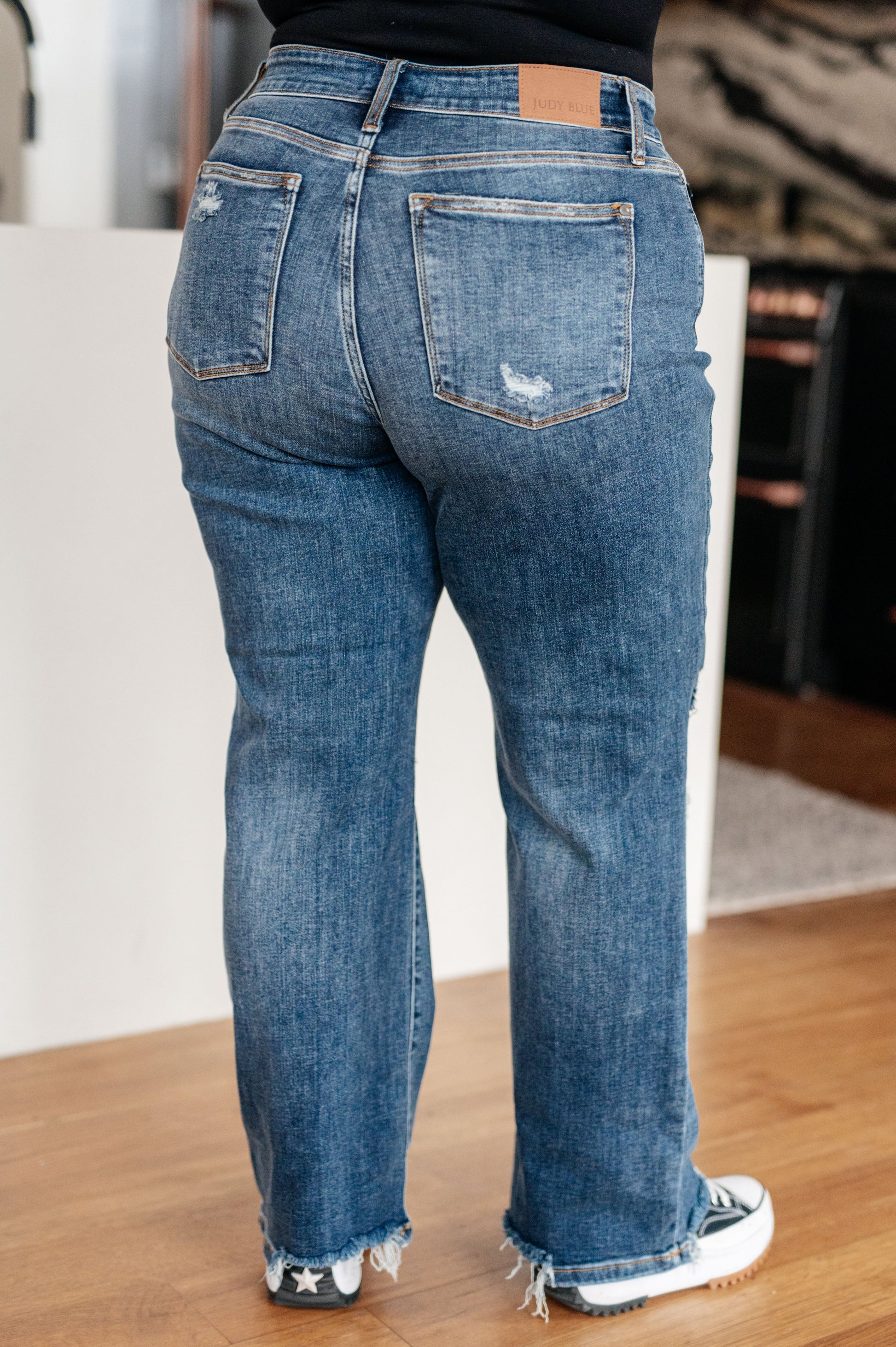 Rose High Rise 90's Straight Jeans in Dark Wash - Hey Hunni LLC