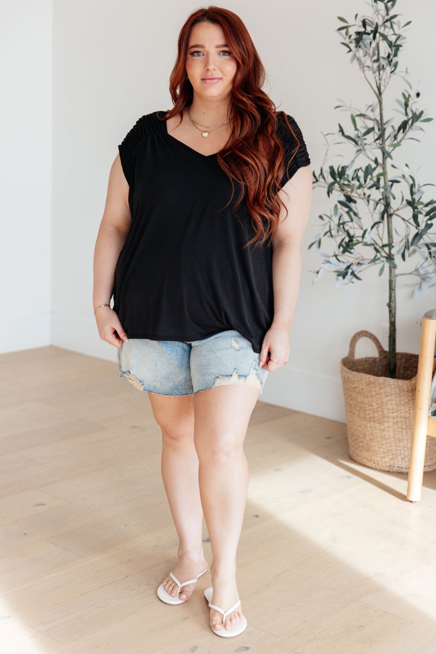 Ruched Cap Sleeve Top in Black - Hey Hunni LLC