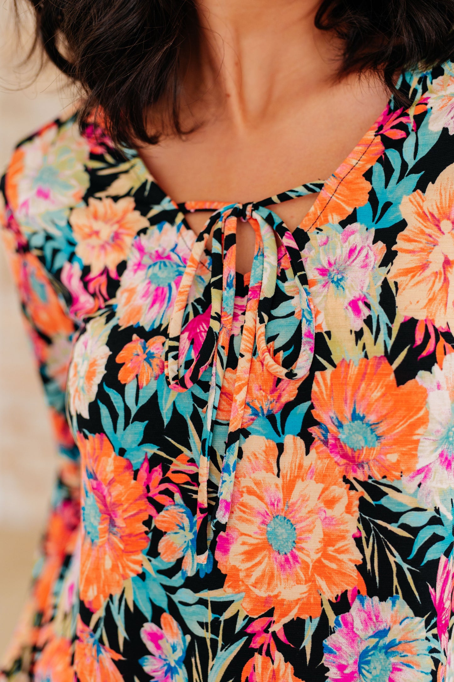 Willow Bell Sleeve Top in Black and Persimmon Floral - Hey Hunni LLC