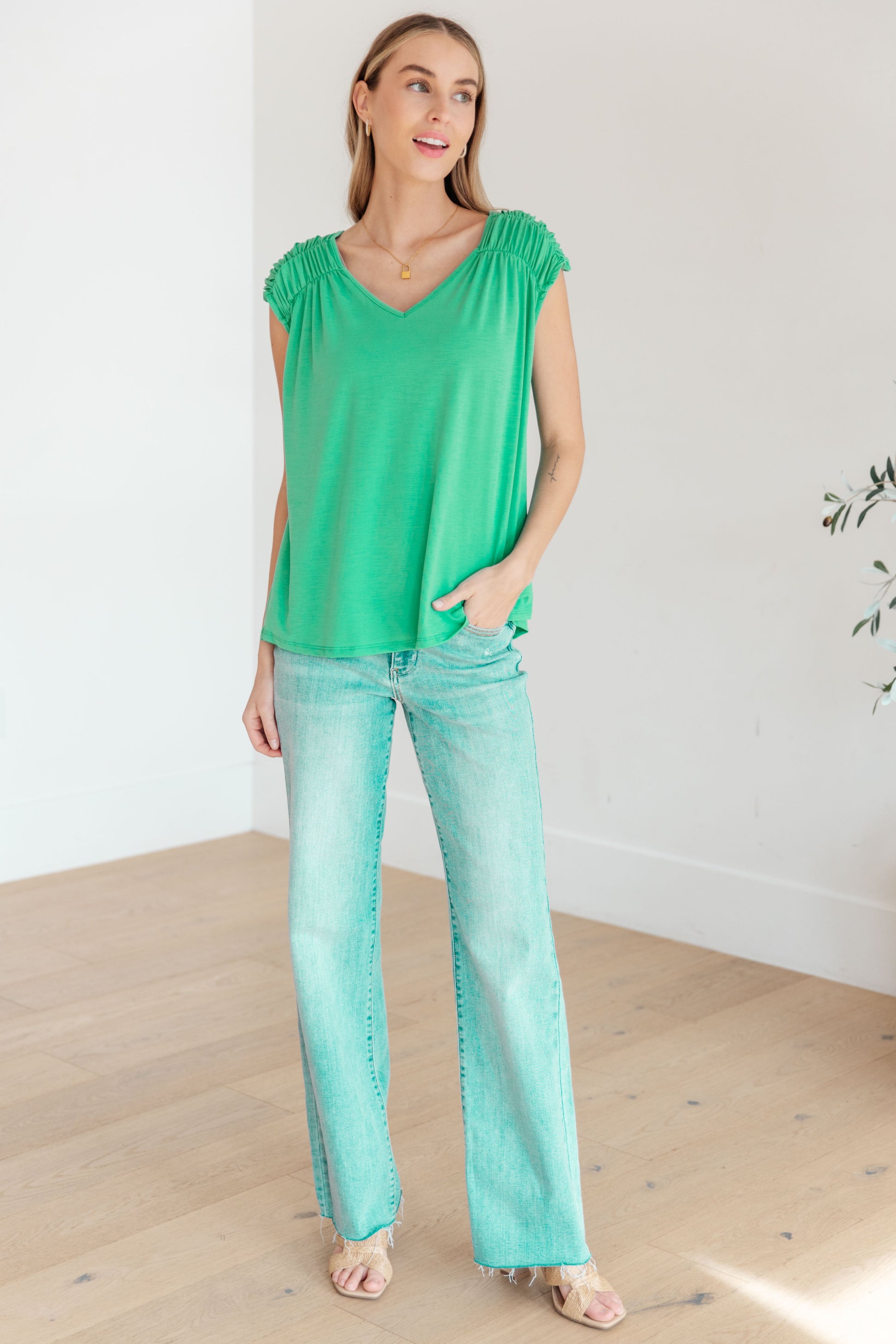 Ruched Cap Sleeve Top in Emerald - Hey Hunni LLC