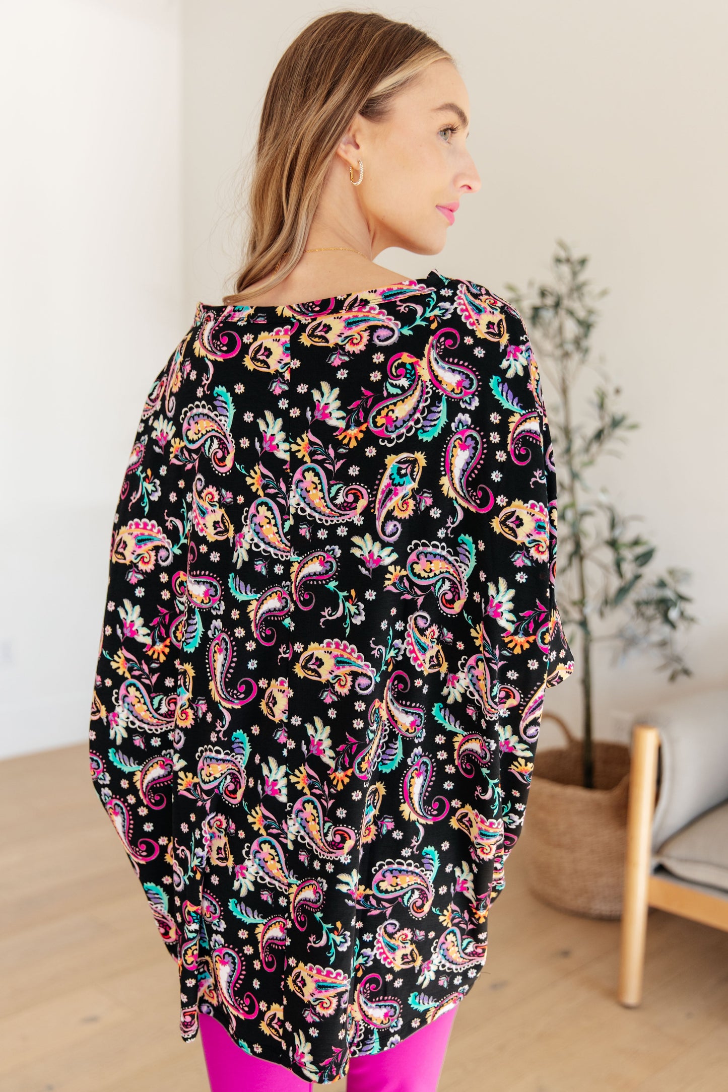 Essential Blouse in Black and Pink Paisley - Hey Hunni LLC