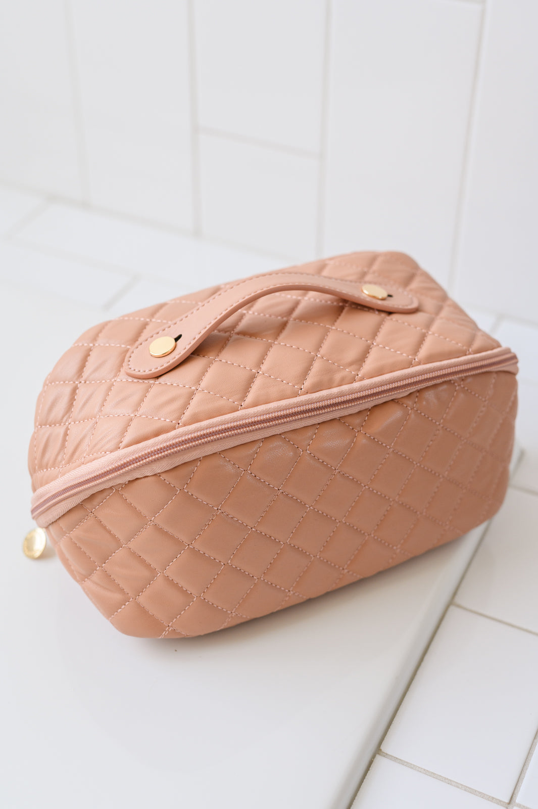 Large Capacity Quilted Makeup Bag in Pink - Hey Hunni LLC