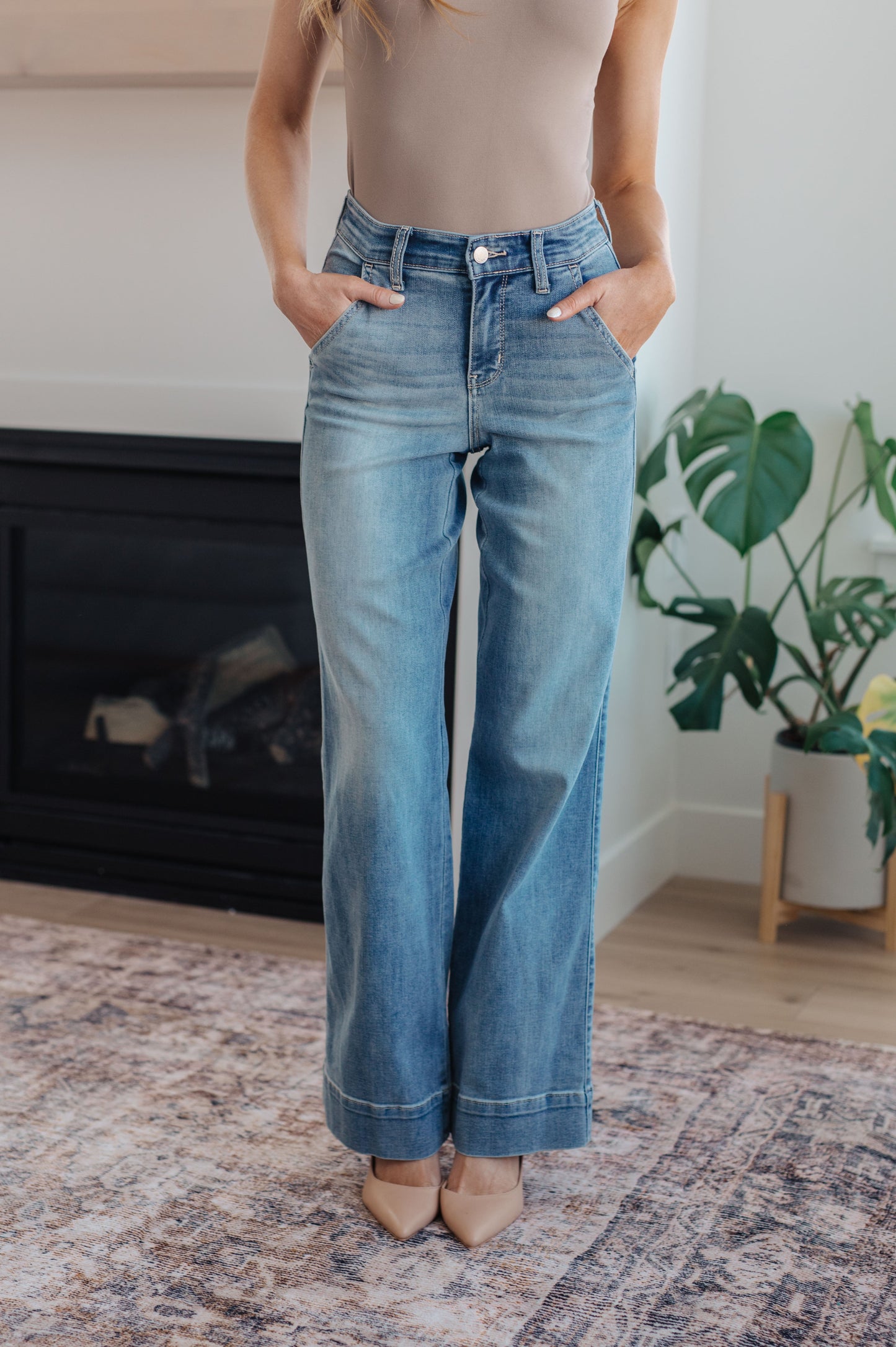 Mindy Mid Rise Wide Leg Jeans - Hey Hunni LLC