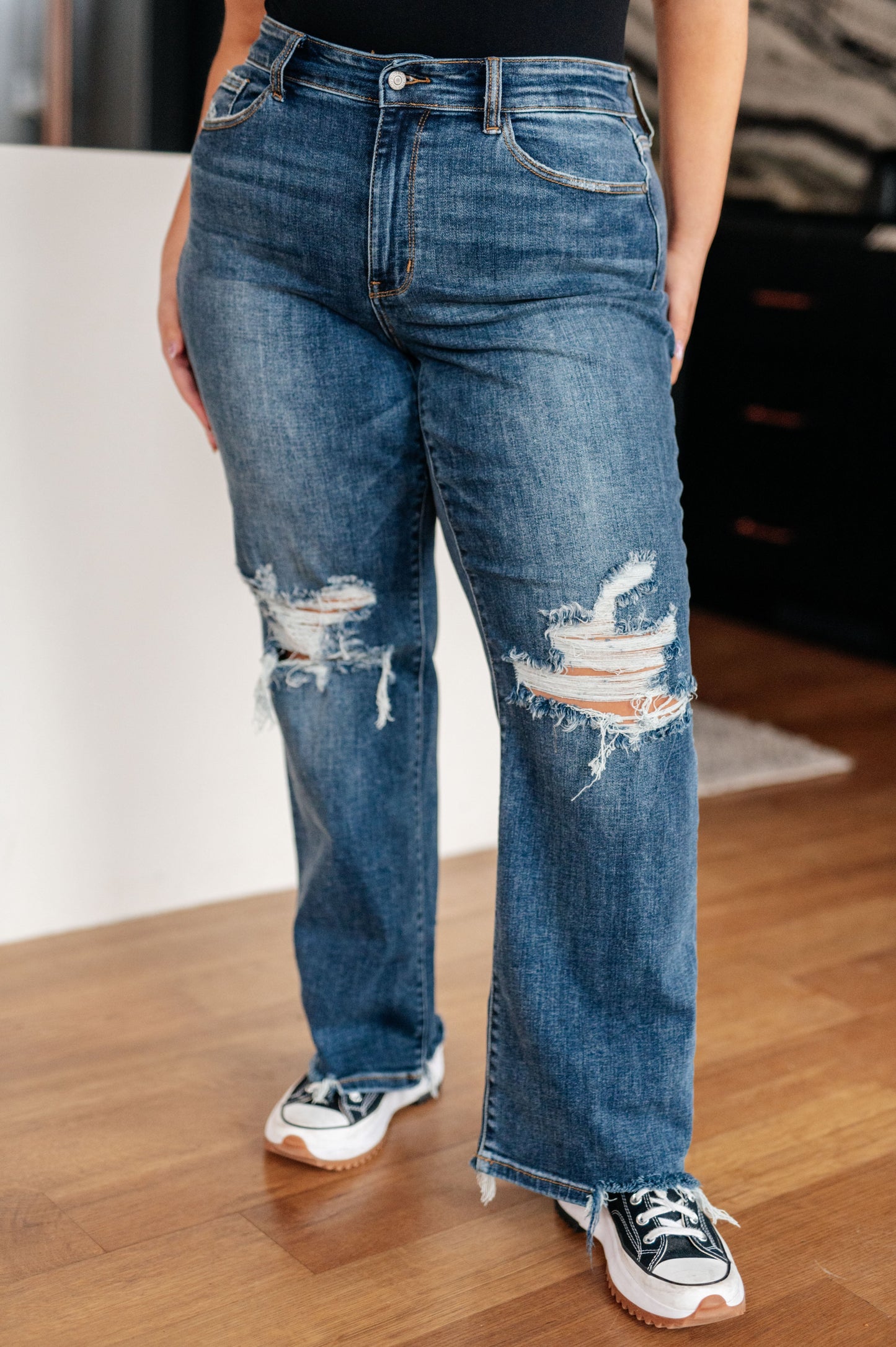 Rose High Rise 90's Straight Jeans in Dark Wash - Hey Hunni LLC