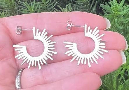 Silver Sunburst Metal Hoop Earrings - Hey Hunni LLC