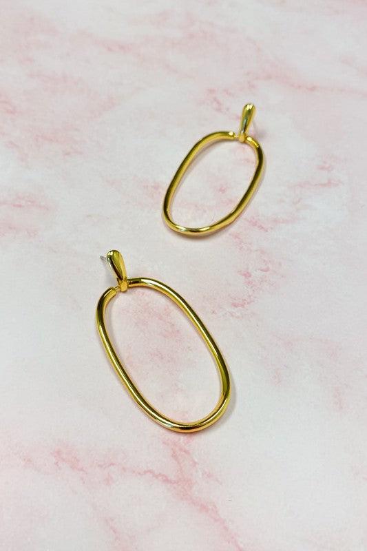 So Chic Oval Earrings - Hey Hunni LLC